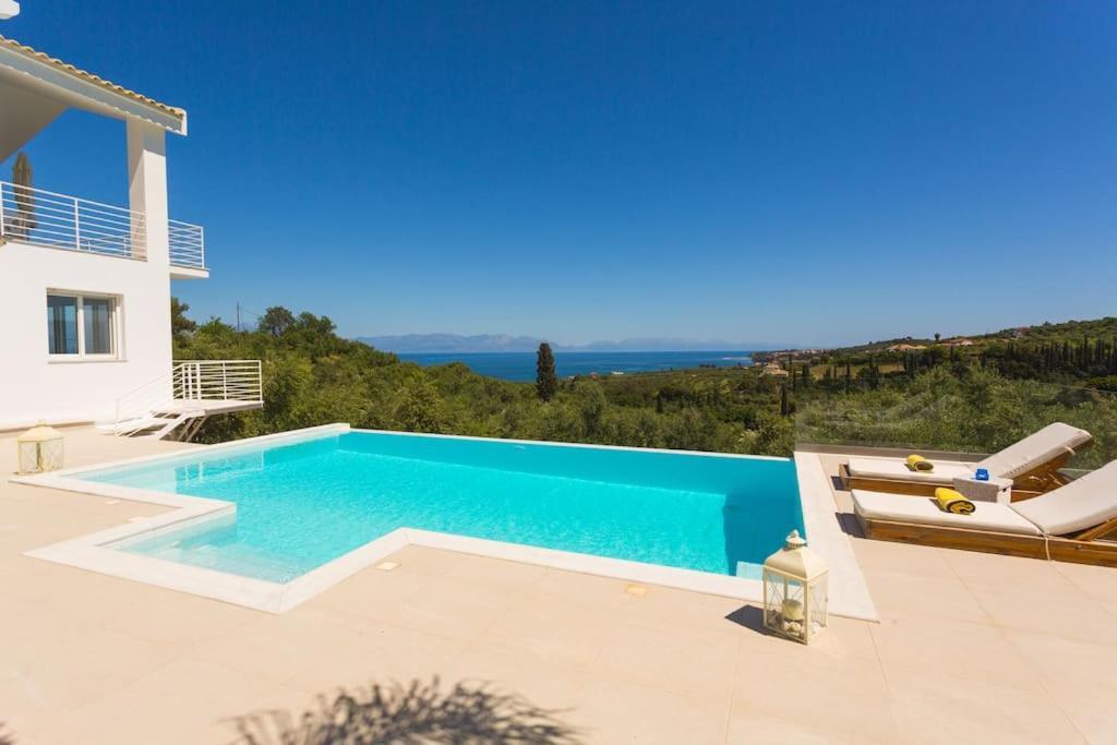 Koroni - Villa Merkouri - Entire Villa With Panoramic View Exterior photo